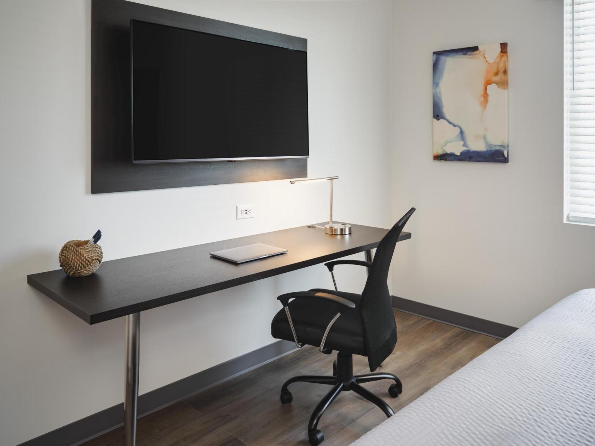 Stayapt Suites Pensacola-Uwf/Florida Hospital Area Ferry Pass 외부 사진