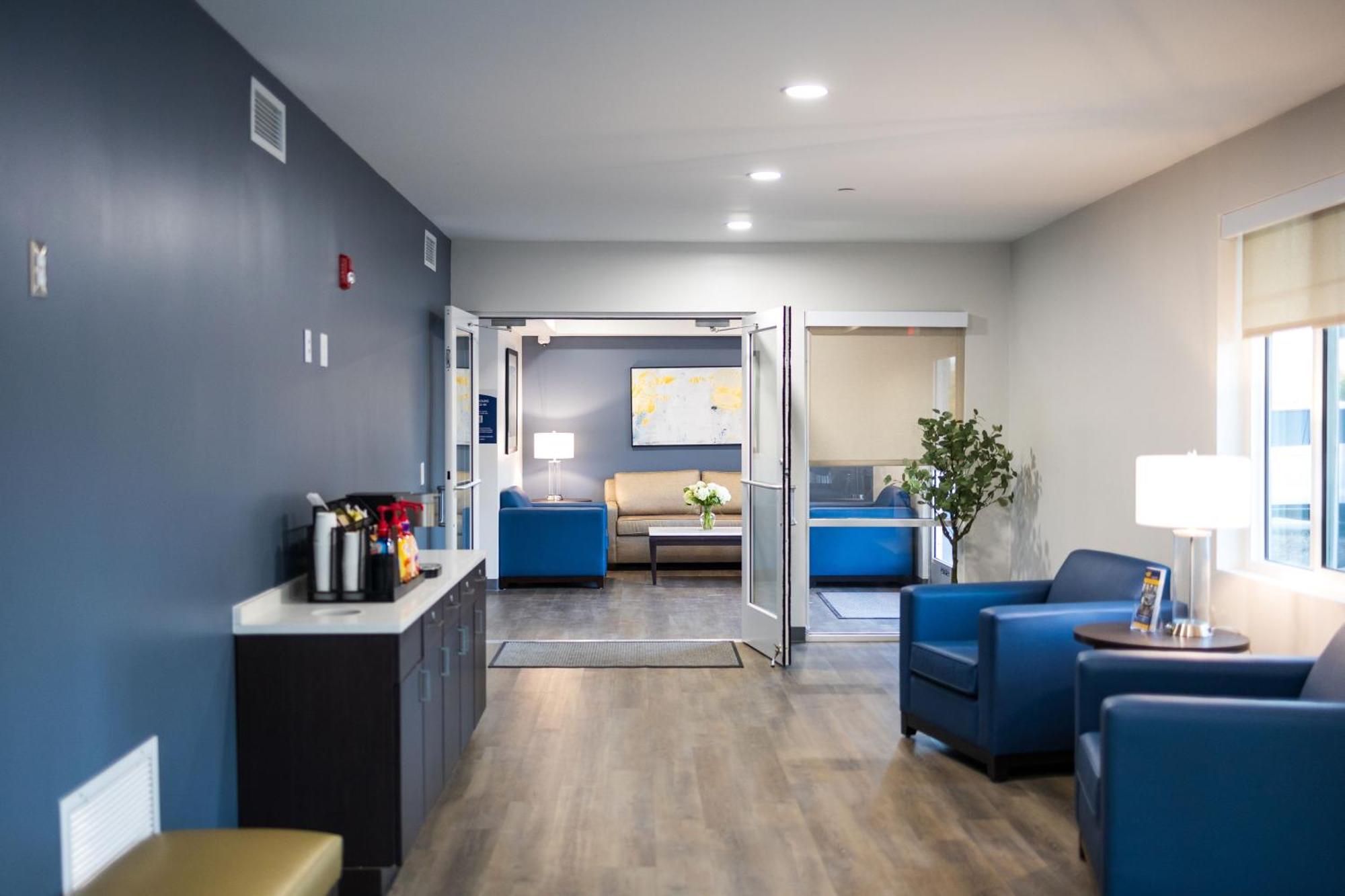 Stayapt Suites Pensacola-Uwf/Florida Hospital Area Ferry Pass 외부 사진