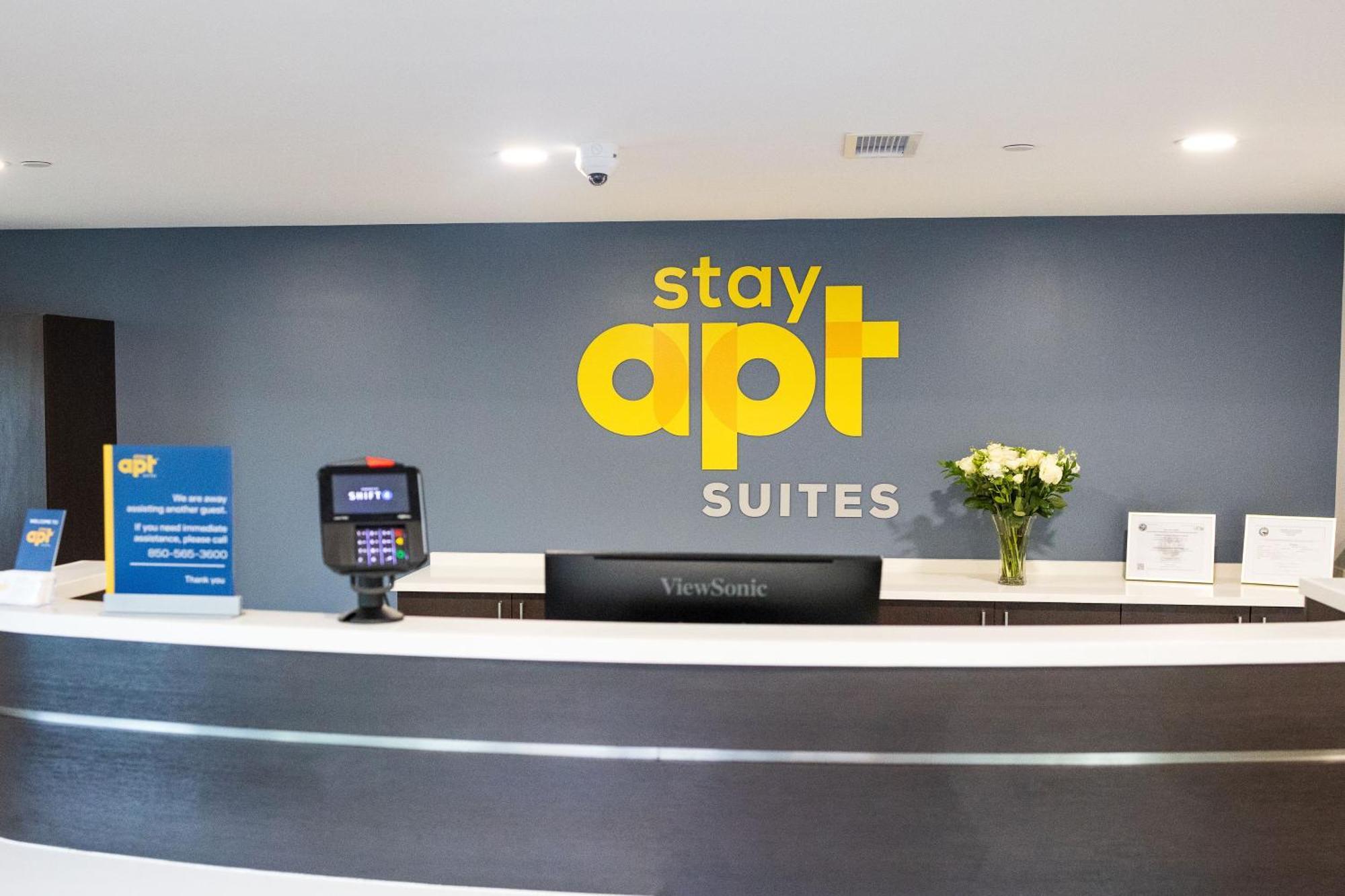 Stayapt Suites Pensacola-Uwf/Florida Hospital Area Ferry Pass 외부 사진